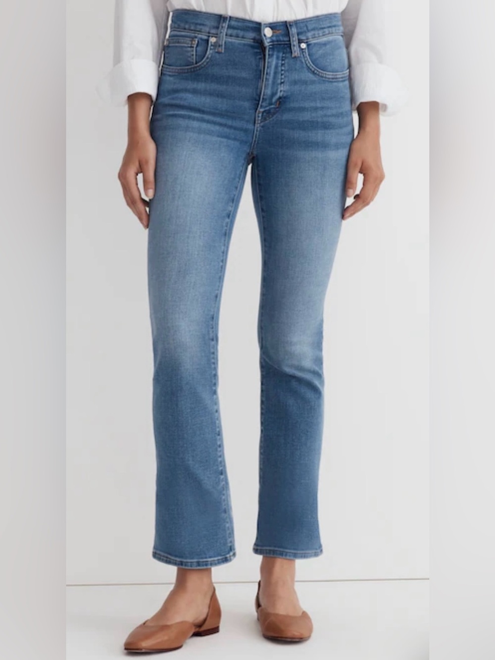Madewell Mid-Rise Kick Out Jeans in Mather Wash Super Stretch